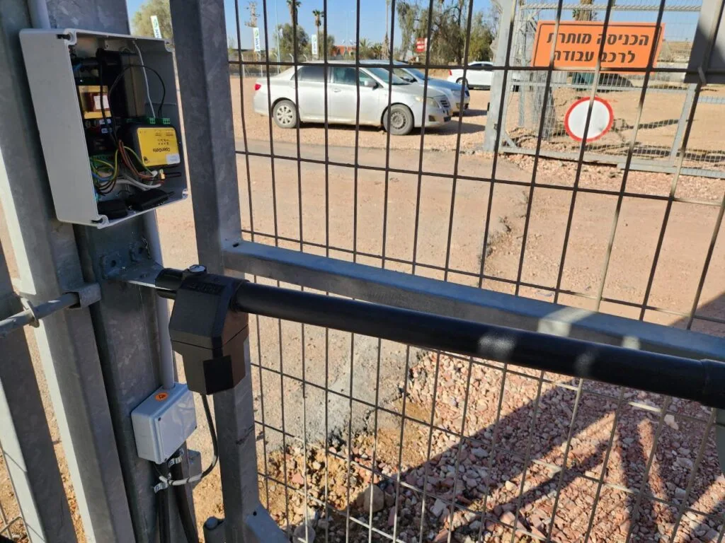 מנועים לשער כנף